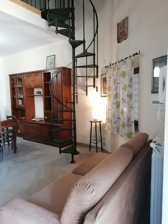 Apartamento Casa Del Palazzo Del Marchese Tarquinia Exterior foto
